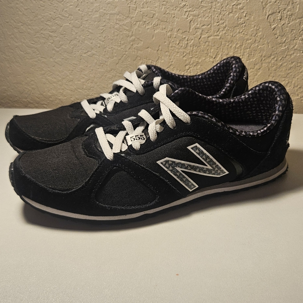 New Balance Black and White Women's Sneakers
